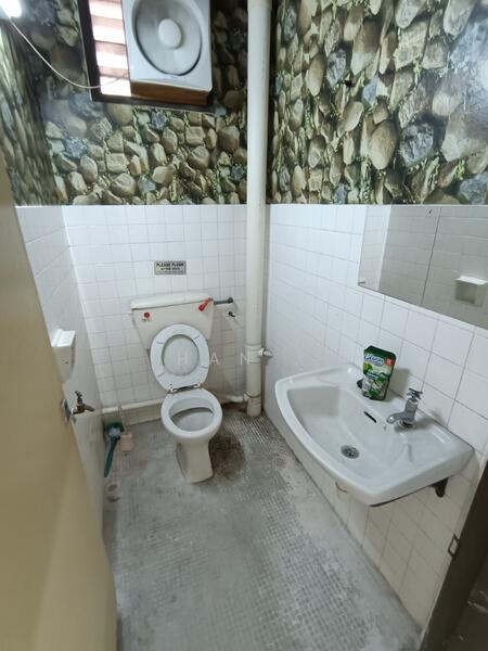 For Rent - OUG