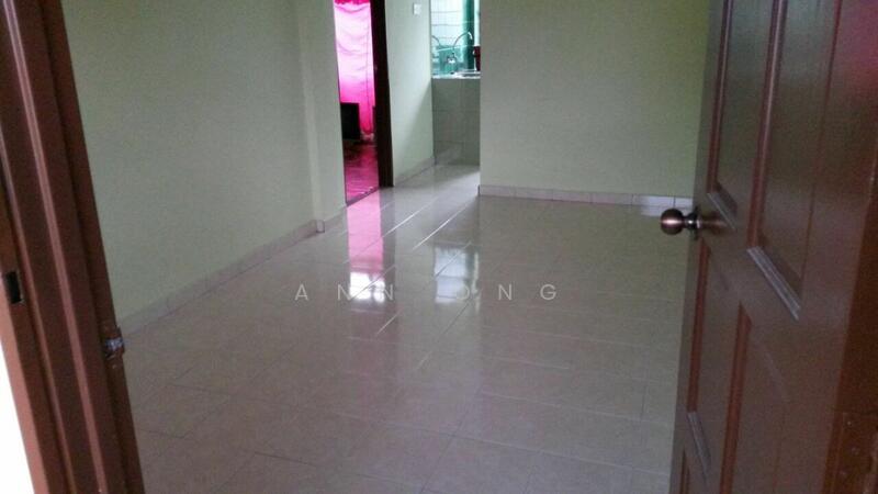 For Sale - Bungalow at Kampung Selayang Indah