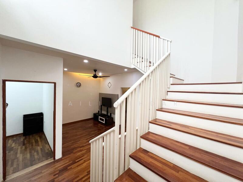 Untuk Dijual - Decora Setia Utama 2, Setia Alam Three Storey Terrace House For Sale Facing Open