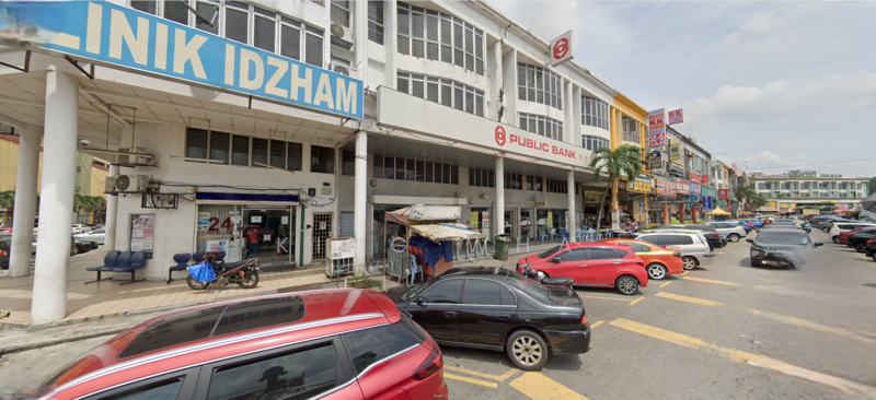 For Sale - Medan Idaman Business Centre . 3.5 sty shoplot . 24x70