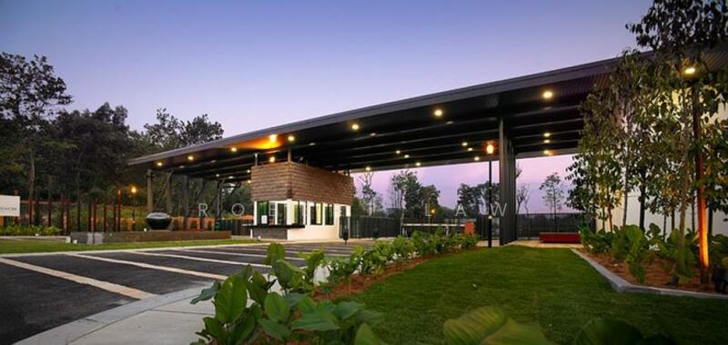 For Sale - Selayang FREEHOLD Hilltop 2sty Luxury 40x82 Semi-D