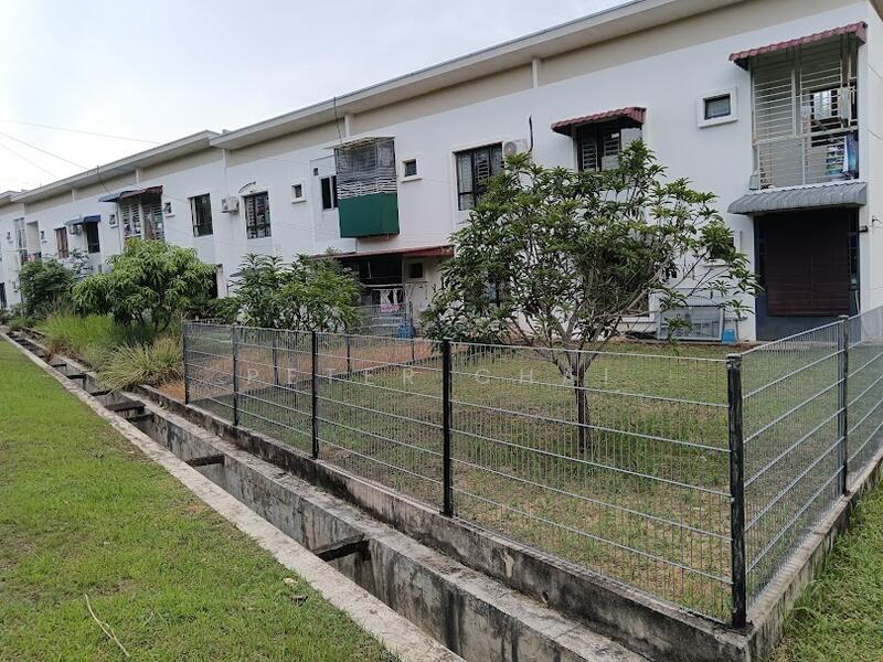 Untuk Disewa - Villa Kesuma Townhouse @ Bandar Tasik Kesuma