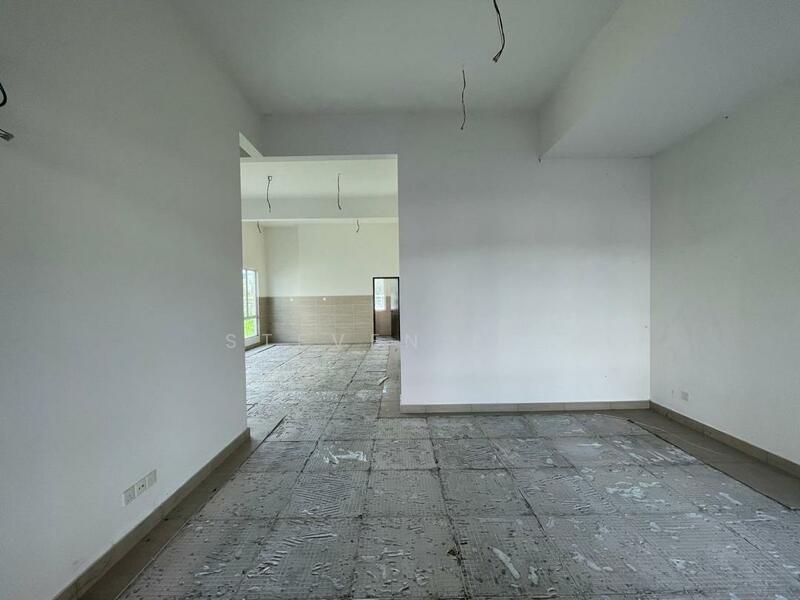 Untuk Dijual - [38x80] 3 Storey Semi D House, Regency Parc, Saujana Rawang