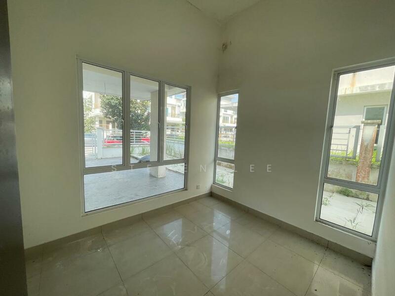 Untuk Dijual - [38x80] 3 Storey Semi D House, Regency Parc, Saujana Rawang