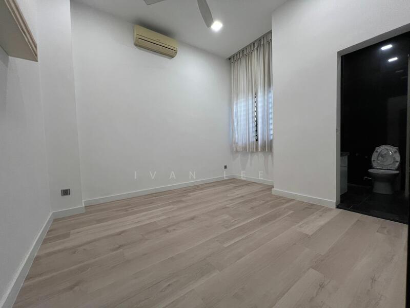 Untuk Dijual - 2-storey Terrace House at Taman Kelab Ukay