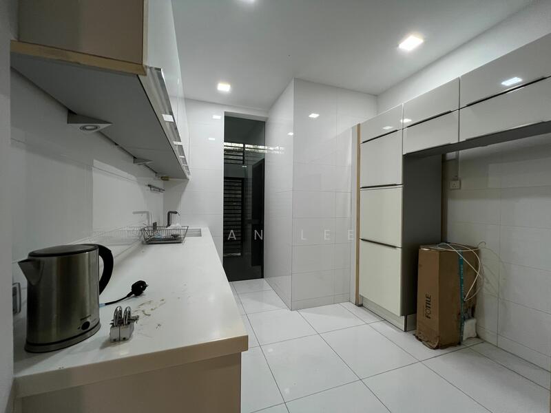 Untuk Dijual - 2-storey Terrace House at Taman Kelab Ukay