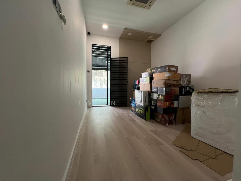 Untuk Dijual - 2-storey Terrace House at Taman Kelab Ukay