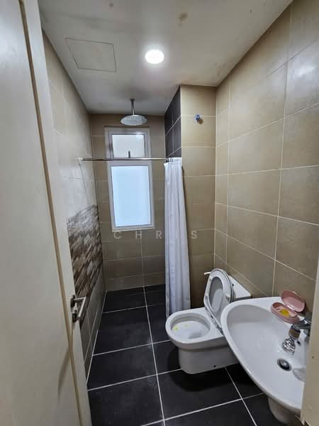 Service Residence for Sale at TriTower Residence @ Johor Bahru Sentral - Chris Liew - Bathroom - PropertyGuru.com.my