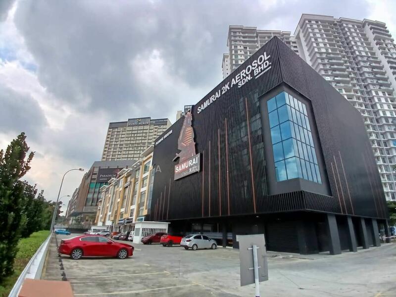 For Sale - Platino Avenue (ROI 9.5%) 5 Storey Shop Office (Ground Floor) Platino Avenue Johor Bahru