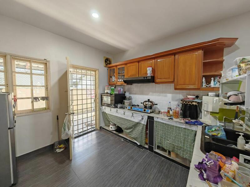 For Sale - Semi-Detached House at Seksyen 19