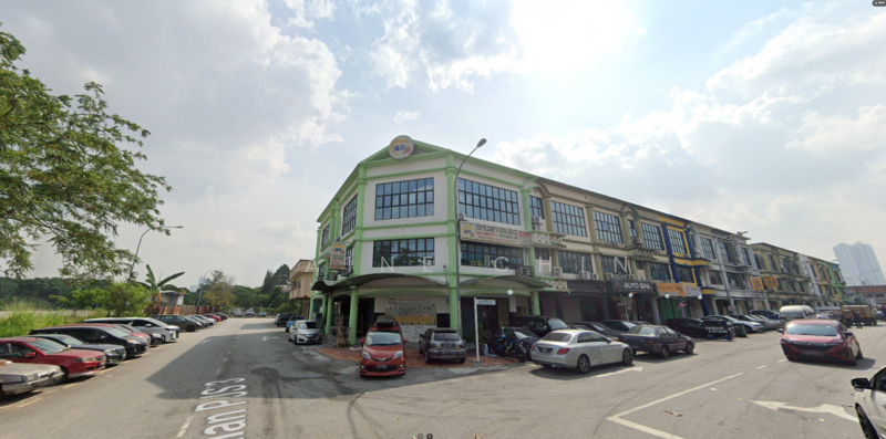 For Sale - PJ Taman Sri Manja 3 Storey Shop for Sale (Corner & Main Road)