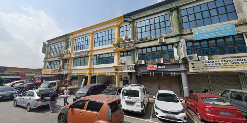 For Sale - PJ Taman Sri Manja 3 Storey Shop for Sale (Corner & Main Road)