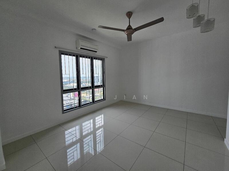 For Sale - Emira Residence