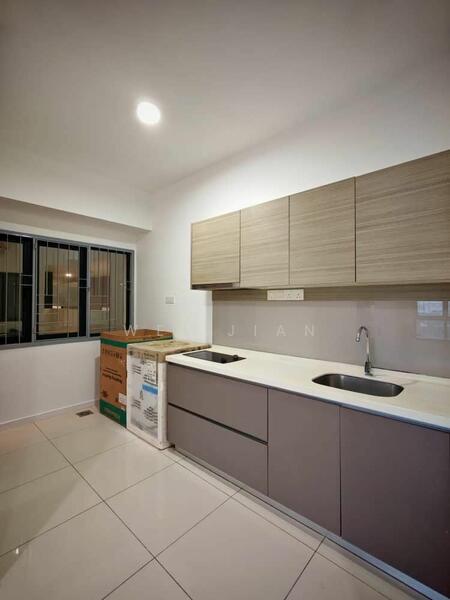 For Sale - Emira Residence