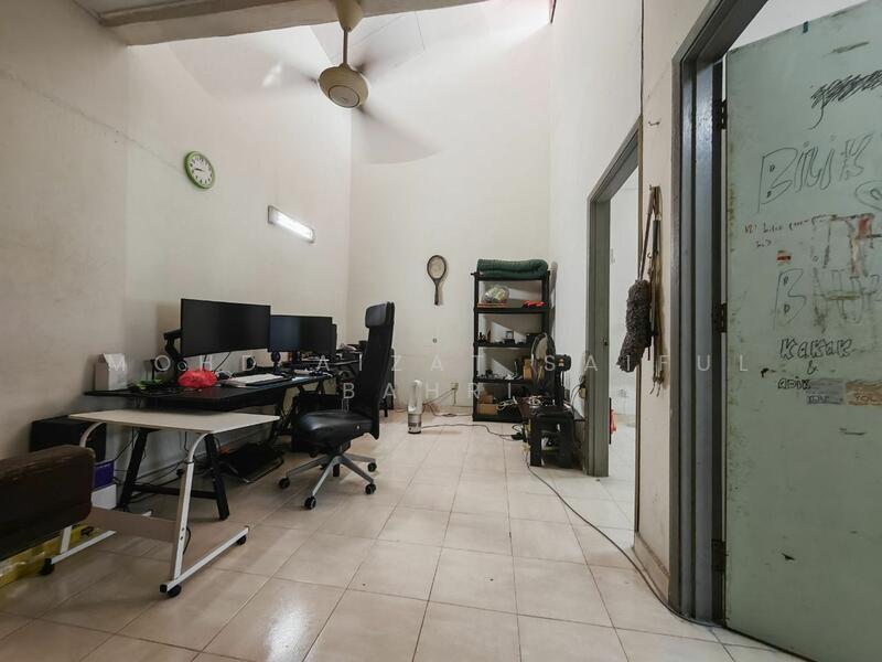 For Sale - 2-storey Terrace House at Seksyen 3