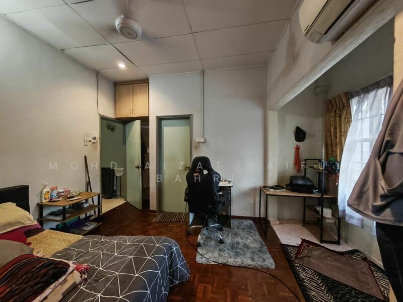 For Sale - 2-storey Terrace House at Seksyen 3