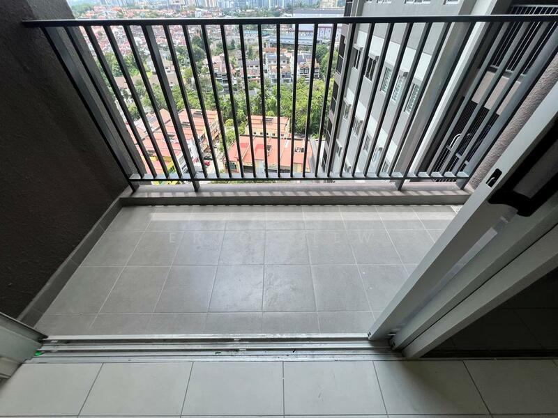For Rent - Pearl Suria