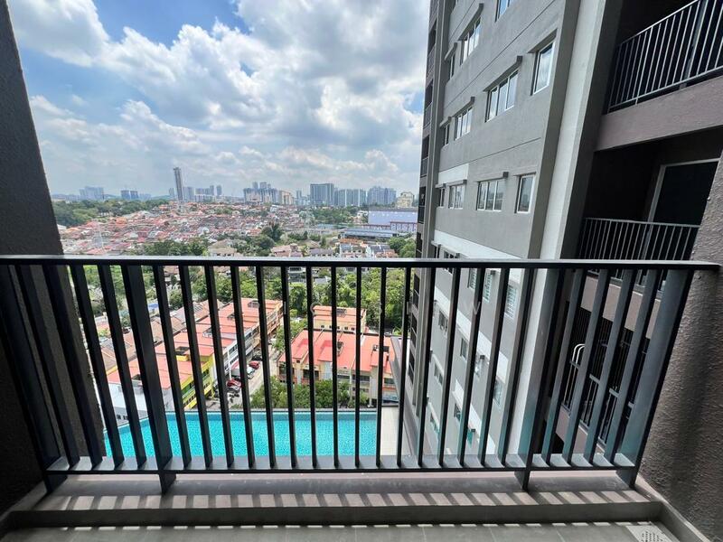 For Rent - Pearl Suria