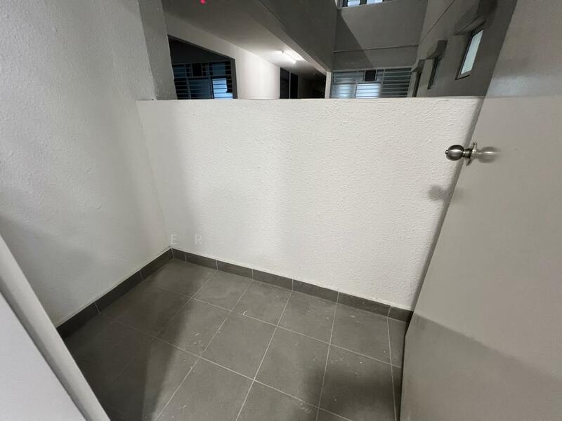 For Rent - Pearl Suria