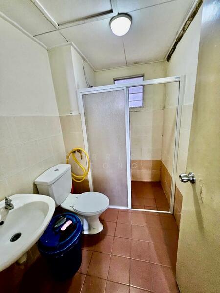 For Rent - Koi Tropika