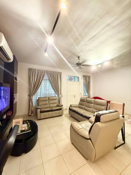 Untuk Dijual - setia tropika