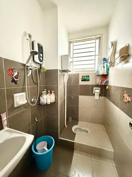 Untuk Dijual - setia tropika