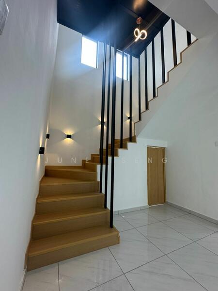 For Sale - BUKIT INDAH BANDAR NUSAJAYA