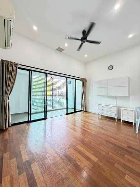 For Rent - East Ledang, Renovated with Furnished