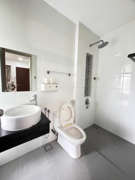 For Rent - East Ledang, Renovated with Furnished