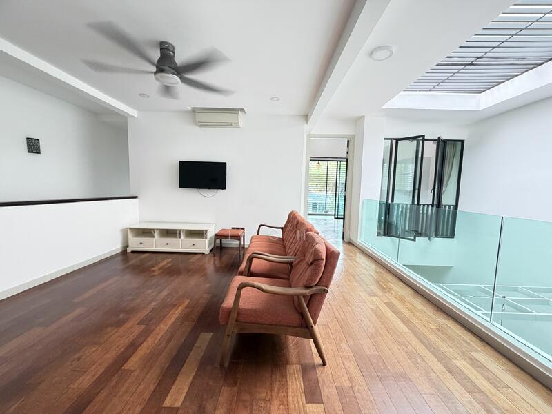 For Rent - East Ledang, Renovated with Furnished
