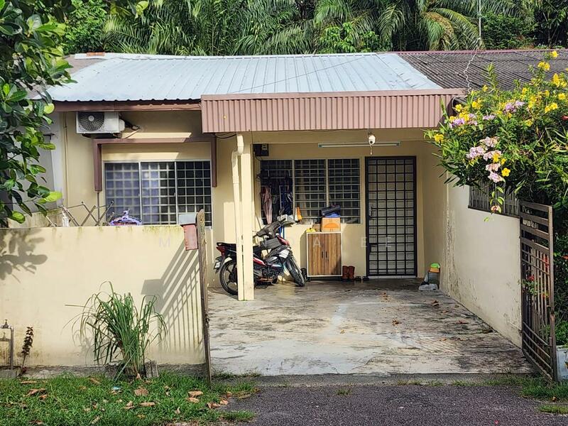 For Sale - Ulu Tiram Taman Bunga Raya Beautiful Single Storey Low Cost Terrace