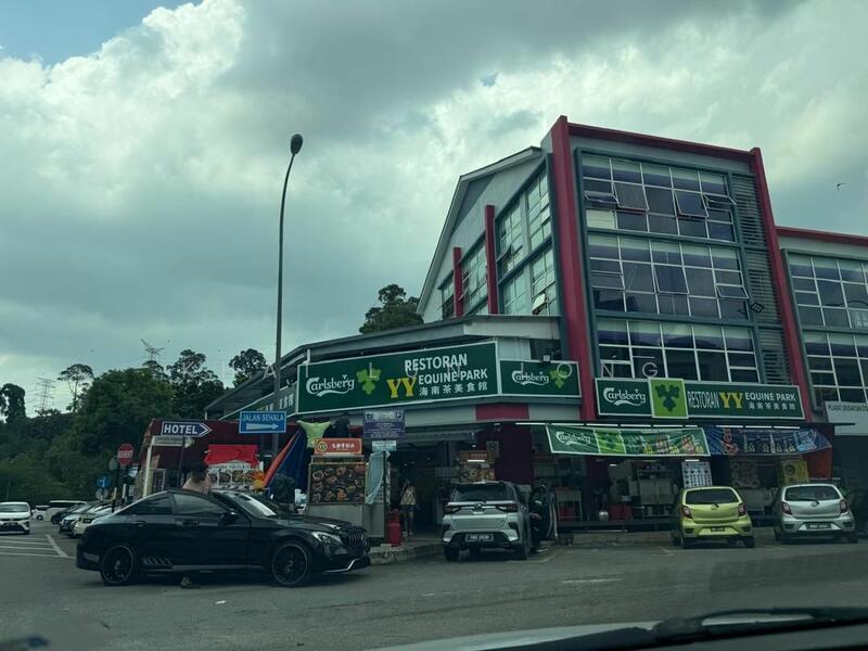 For Rent - End Lot 1st floor office Jalan Equine park , Seri Kembangan