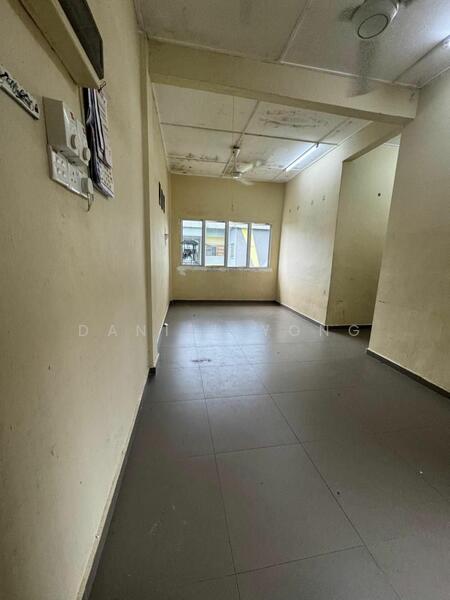 Untuk Dijual - Flat Taman Alam Megah
