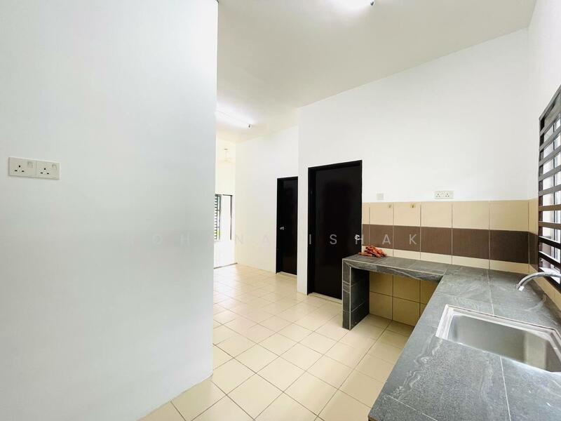 Untuk Dijual - SINGLE STOREY TERRACE CORNER LOT HOUSE, TAMAN DESA BAIDURI, BUKIT KAPAR, MERU