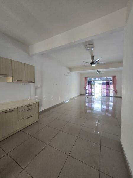 Untuk Disewa - Molek Haven Molek Haven Taman Molek Molek Haven Molek Haven Taman Molek Molek