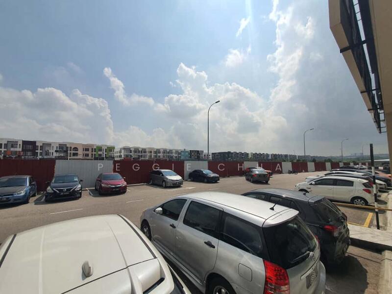 Untuk Disewa - Austin Crest