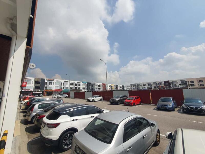 Untuk Disewa - Austin Crest