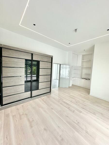 For Sale - Seri Austin Heights