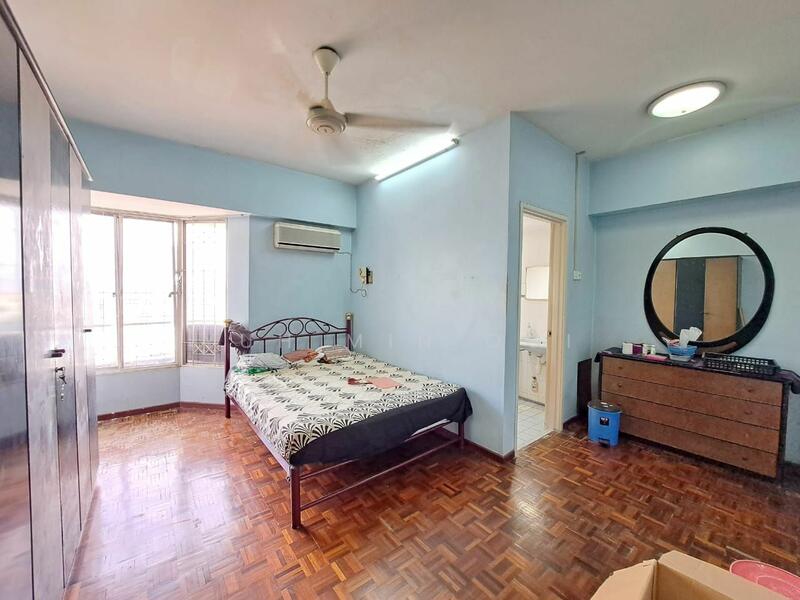 Untuk Dijual - Menara Megah