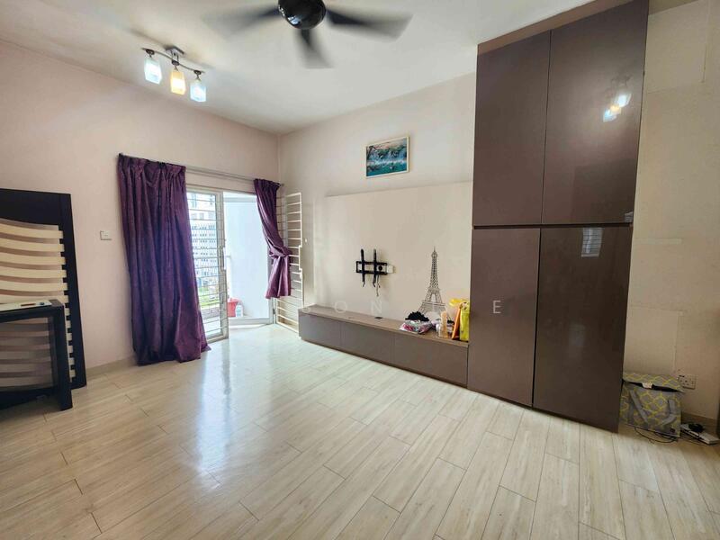 Untuk Dijual - Plaza Menjalara