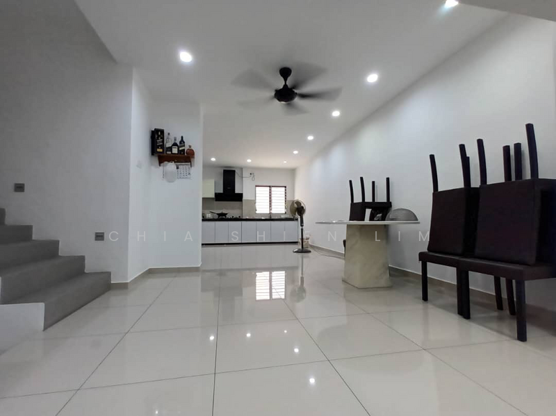 For Sale - 2-storey Terrace House at Taman Mount Austin