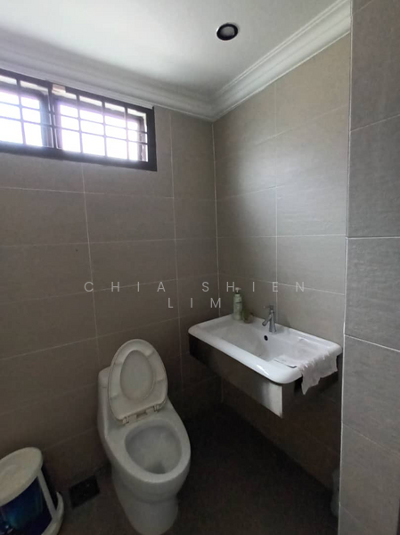 For Sale - 2-storey Terrace House at Taman Mount Austin