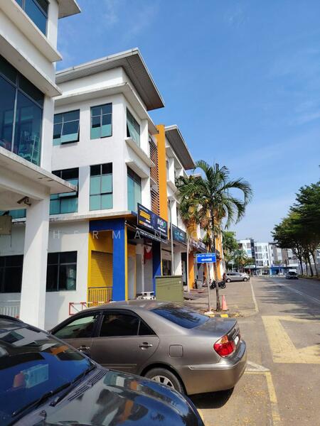 For Rent - Megah Ria3 Storey Shoplot for Rent