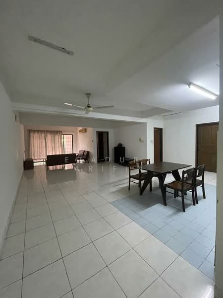 Condominium for Sale at Cyber Heights Villa - Ezadura Arifin - Living Room - PropertyGuru.com.my
