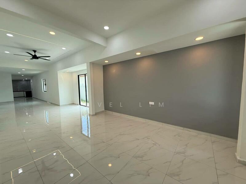 For Sale - Kangkar Pulai Single Storey Corner For Sales Kangkar Pulai Single Storey Corner For Sales