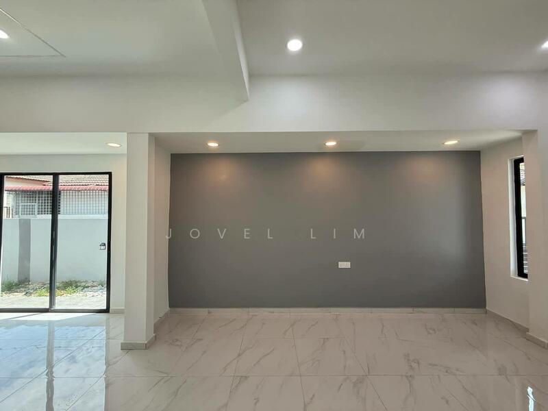 For Sale - Kangkar Pulai Single Storey Corner For Sales Kangkar Pulai Single Storey Corner For Sales