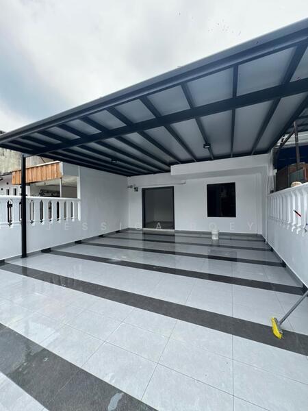 Untuk Dijual - Sri Bahagia