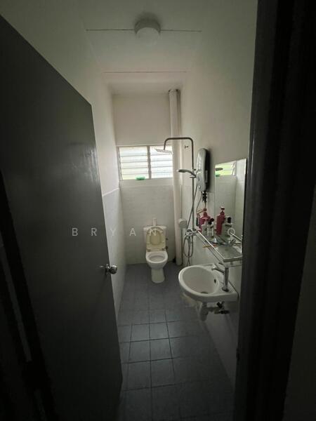 Untuk Dijual - 2 Storey Taman Puncak Jalil , PUJ 9 , PUJ9, Seri Kembangan , Non Bumi