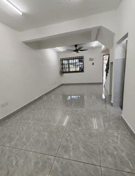 Untuk Dijual - Taman Ungku Tun Aminah