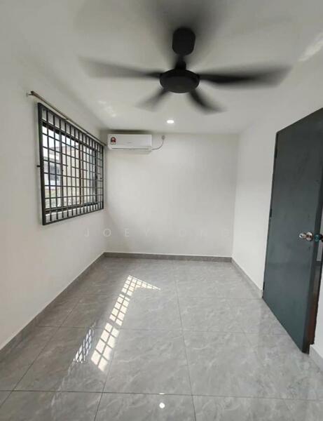 Untuk Dijual - Taman Ungku Tun Aminah